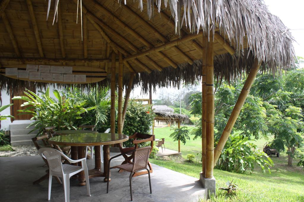 Hosteria Guachapeli Las Tunas Buitenkant foto